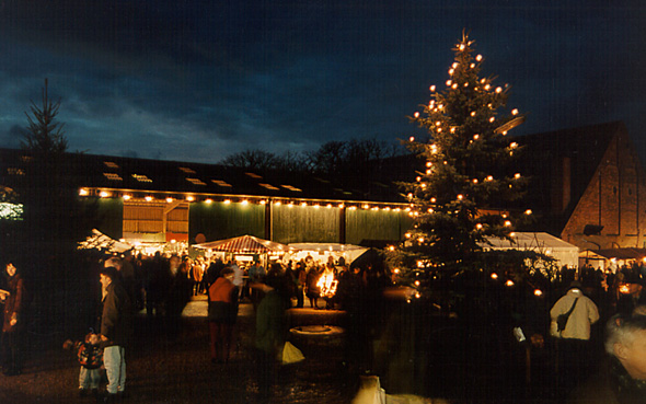 Weihnachtsmarkt auf Gut Basthorst